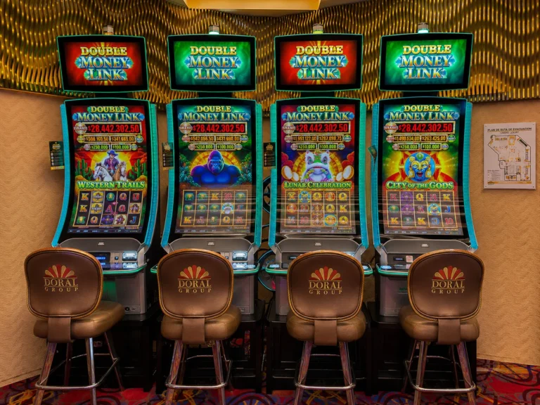doral-luxury-casino-01